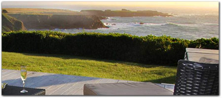 Click for more information on Agate Cove Inn.