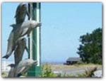 Click for more information on Emerald Dolphin Inn / Mini Golf ~ FORT BRAGG HOTEL.